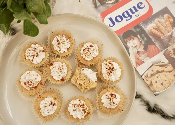 Plate filled with Jogue Chai cupcakes.